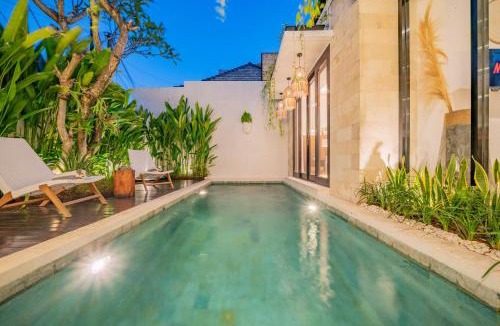 Seminyak Villa | 2BR Villa w Private Pool & Kitchen - Baobab Villas