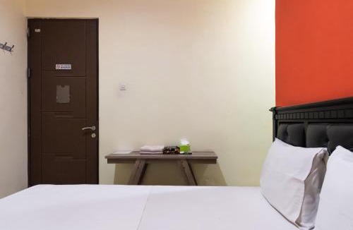 Surabaya House | TwoSpaces Living at Toedjoeh Enam Homestay, Surabaya