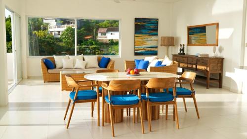 Penida Island Villa | NEW! 3BR Ocean View, Infinity Pool, Villa Helios
