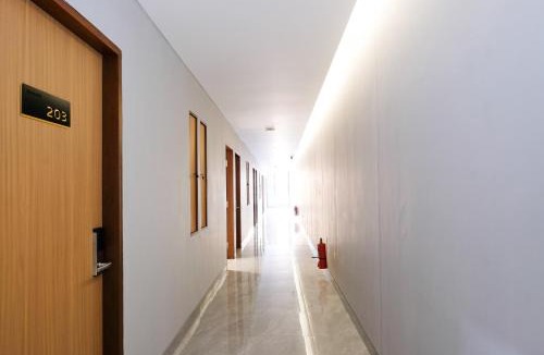 Semarang Hotel | SANS Vibes Surya