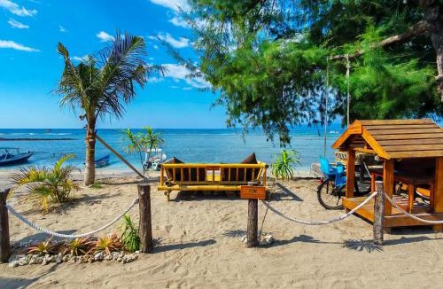 Gili Air Villa | Anna's Beach House - luxury private beachfront villa