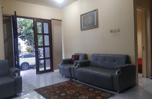 Beji House | Homey view Gunung Panderman