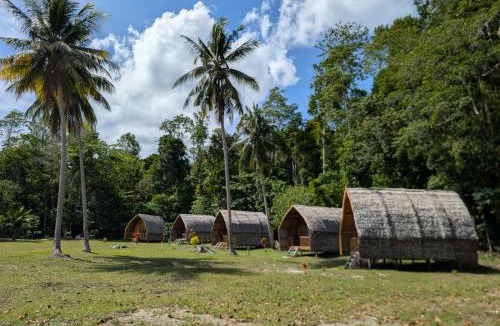 Batudaka Island Resort | Tanjung Kalemo Resort