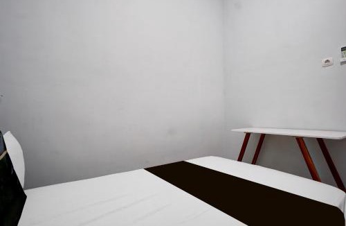 Tosari Hotel | OYO 95293 Citra Homestay Syariah