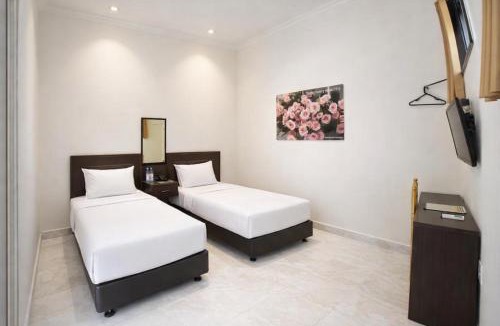Genteng Hotel | Mahkota Hotel