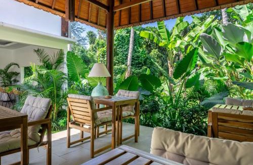 Melayang House | Toya Villa-Cozy Stay in Ubud with Pool & Garden