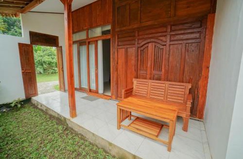 Borobudur Cabin | Villa Kebun Pala