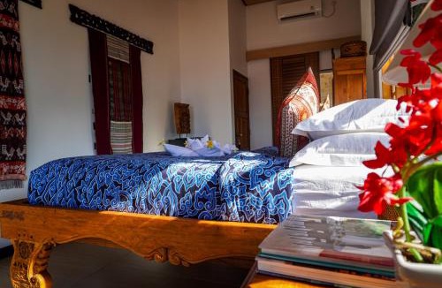 Sukadana Hotel | Villa Kampung Kecil Beach Front
