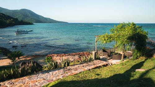 Karimun Jawa Resort | Legon Waru Cottage