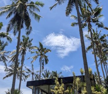 Suraberata Villa | Beachside Villa at Balian Surf Break