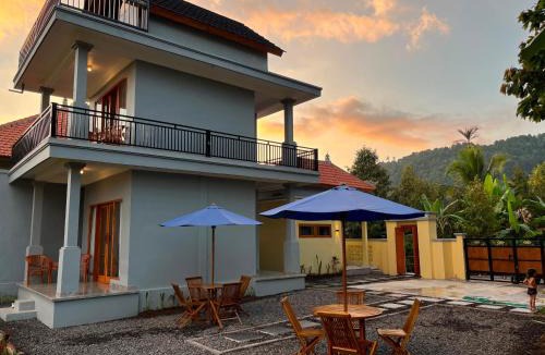 Gobleg Bed & Breakfast | Bali Harmoni