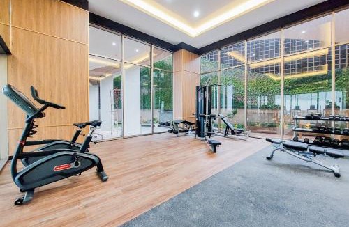 Ciputat Apartment | Comfort 1BR at Transpark Bintaro Apartment By Travelio