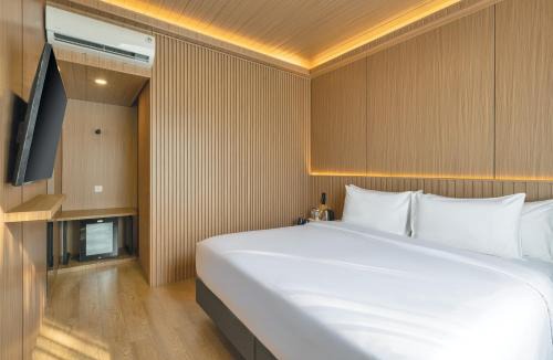 Sukaraja Hotel | Cabin at ARTOTEL Pelangi Park