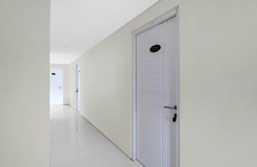 Solo City Centre Hotel | Hotel O near Taman Sriwedari formerly Indria Inn