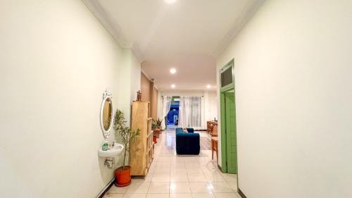 Prawirotaman Villa | Stylish 6BR Stay Near Prawirotaman & Malioboro