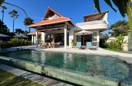 Abang House | Villa Nagaïa - Private Pool, Rooftop & Agung Views