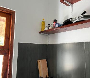 Lombok House | Hibiscus house Kuta Lombok 1 bedroom and kitchen