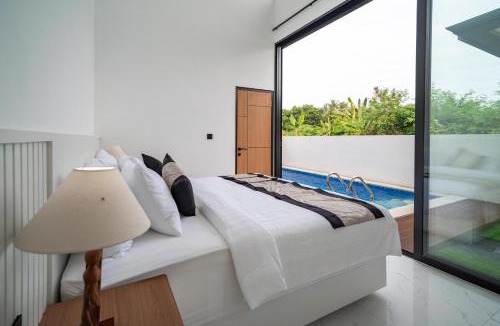 Blahbatuh Villa | Villa Effata - Close to Keramas Beach & Safari Park