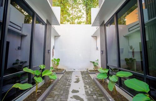 Ngaglik Apartment | Timeless Sevilla Luxe