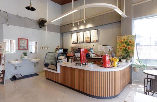 Serang House | Urbanview Hotel Delima 101 Syariah