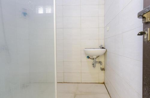 Serang House | Urbanview Hotel Delima 101 Syariah