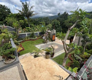 Kaliasem Villa | Villa Bukit Indah
