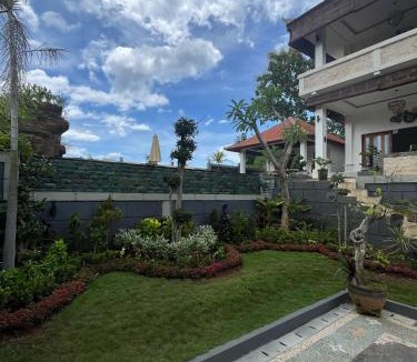 Kaliasem Villa | Villa Bukit Indah