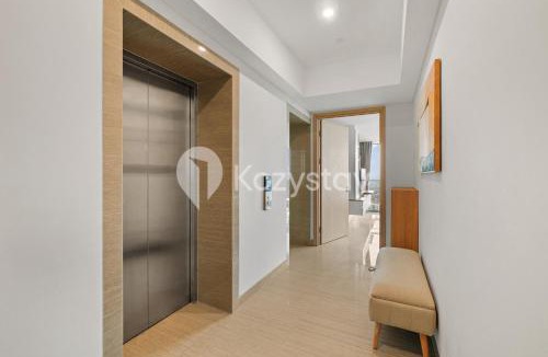 Tangerang Apartment | Auron by Kozystay - Karawaci