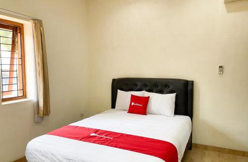Klojen House | RedDoorz at Malang City Center