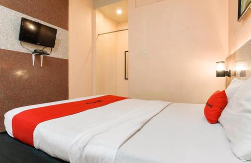 Serang Hotel | RedDoorz Syariah near Mall Of Serang