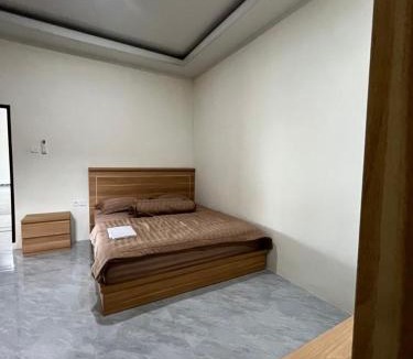 Borneo Hotel | Collection O near Bandar Udara Aji Pengeran Tumenggung Pranoto formerly Arunika Guest House