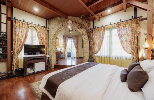 Pancawati Villa | The Lavana Signature Edensor Mansion Sentul