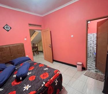 Cisarua Villa | Villa Pondok Aurora