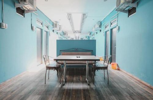 Jakarta Utara House | RedDoorz near RSUD Koja