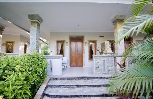 Gretek Resort | Poinciana Resort