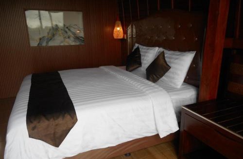 Menanga Villa | Artala Villa & Restaurant