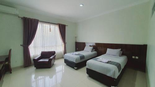Cisarua Hotel | Aries Biru Hotel & Villa