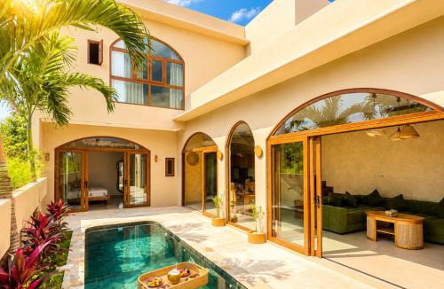 Padonan Villa | Villa Taman R a j a - P u t r i Stunning 2BR Villa North Canggu