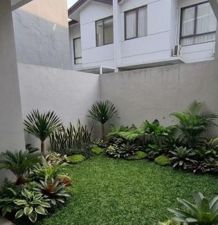 Cikarang House | RR Travertine House Cikarang 2