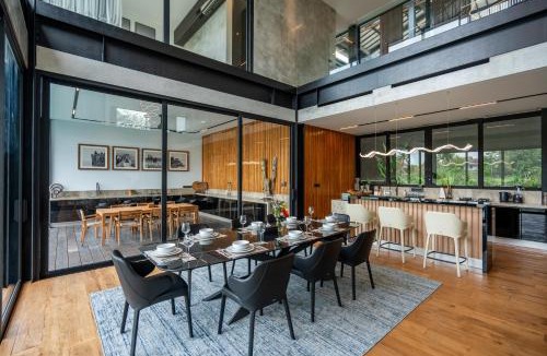Umalas Villa | SULUK - The Residence - 7BR facing the rice fields - Umalas