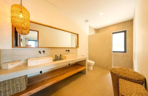 Purwakerti Villa | Angin Laut - Private Villa with Three Bedrooms