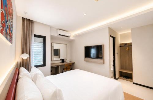 Melawai Hotel | SHANKEE Hotel Melawai Blok M Jakarta