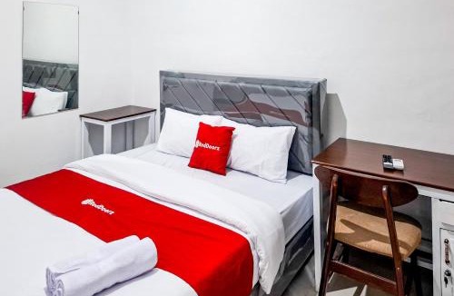 West Semarang House | RedDoorz Syariah AN NUR near Exit Toll Krapyak 3 Semarang