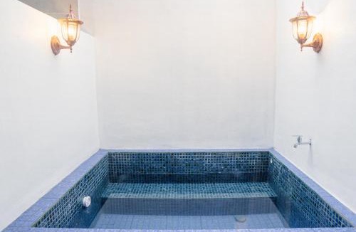 Babakan House | Ricefield View 2 BR villa near Canggu