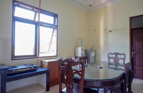 Semarang Hotel | RedDoorz near Universitas Diponegoro Semarang 2