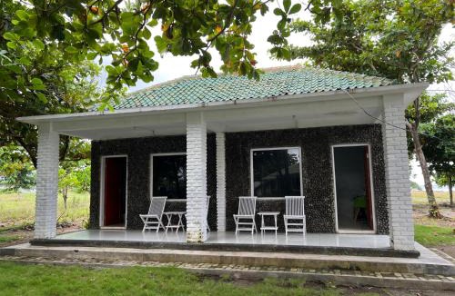 Garut Hotel | Alamanda Beach Resort & Villa