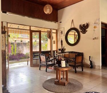 Central Yogyakarta House | Keselatan