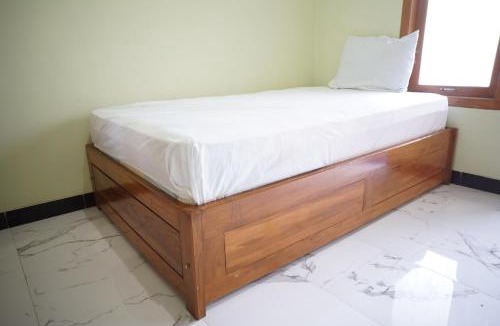 Madiun Hotel | OYO 95103 Madiun Dkost Syariah