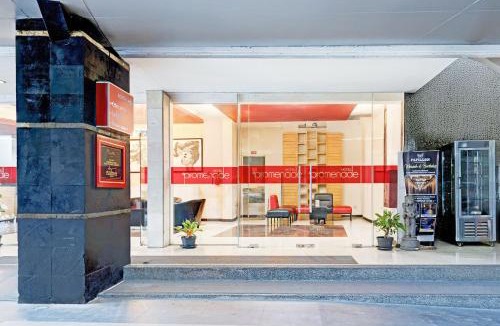 Cipaganti Hotel | Collection O Hotel Promenade Cihampelas