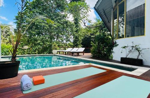 Mas Villa | Ubud Artist Retreat Jungle Views Yoga Deck and Private Pool